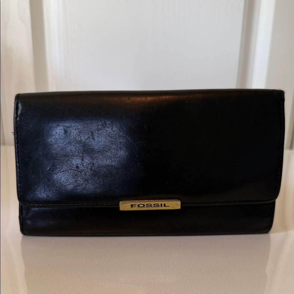 Vintage Fossil Wallet Black Leather 7” with Gold Logo Plate